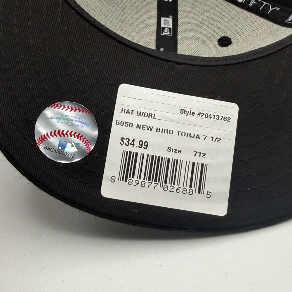 New Era 59FIFTY Toronto Blue Jays MLB Fitted Hat Black Red 7 1/2 20413762 - Picture 7 of 11